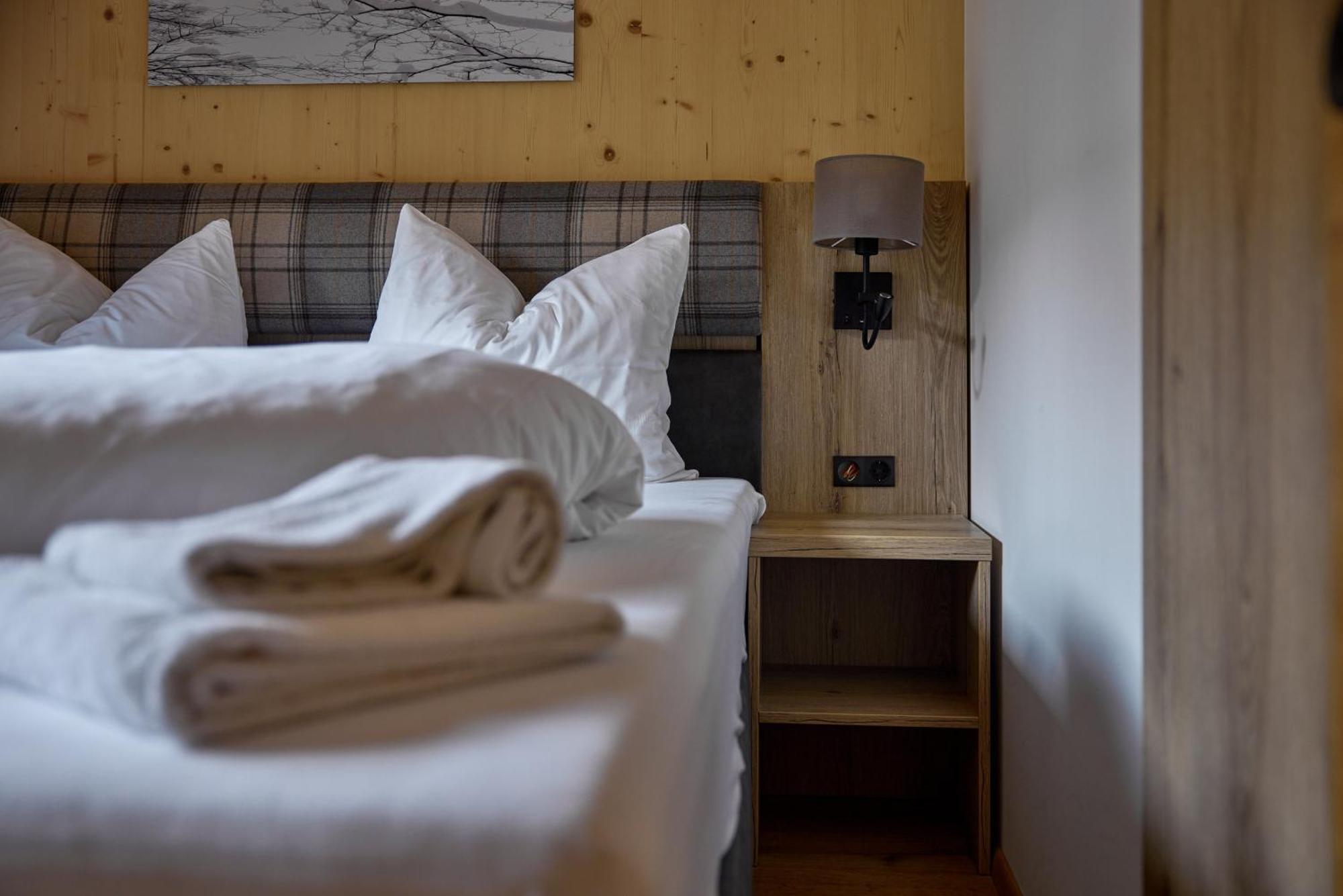 Alm-Lodges Montafon By Pferd Auf Wolke Гарделен Екстериор снимка